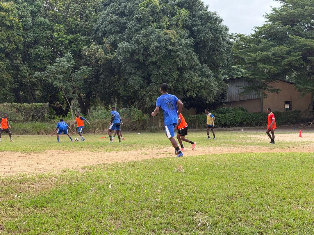 Action de match de MEA FC